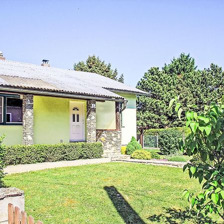 Holiday Home Romy By Interhome Mannsdorf an der Donau Luaran gambar