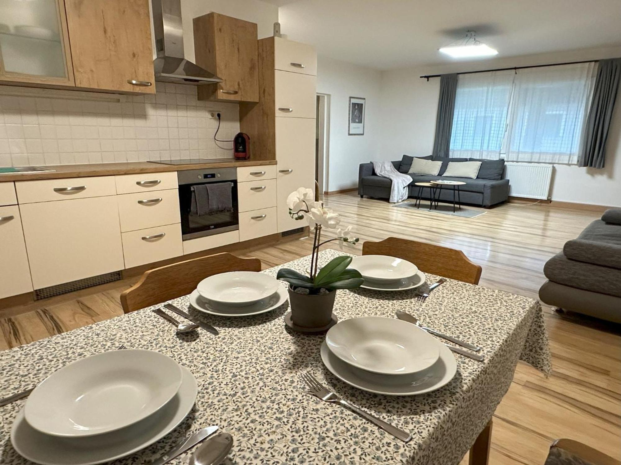 Holiday Home Romy By Interhome Mannsdorf an der Donau Luaran gambar